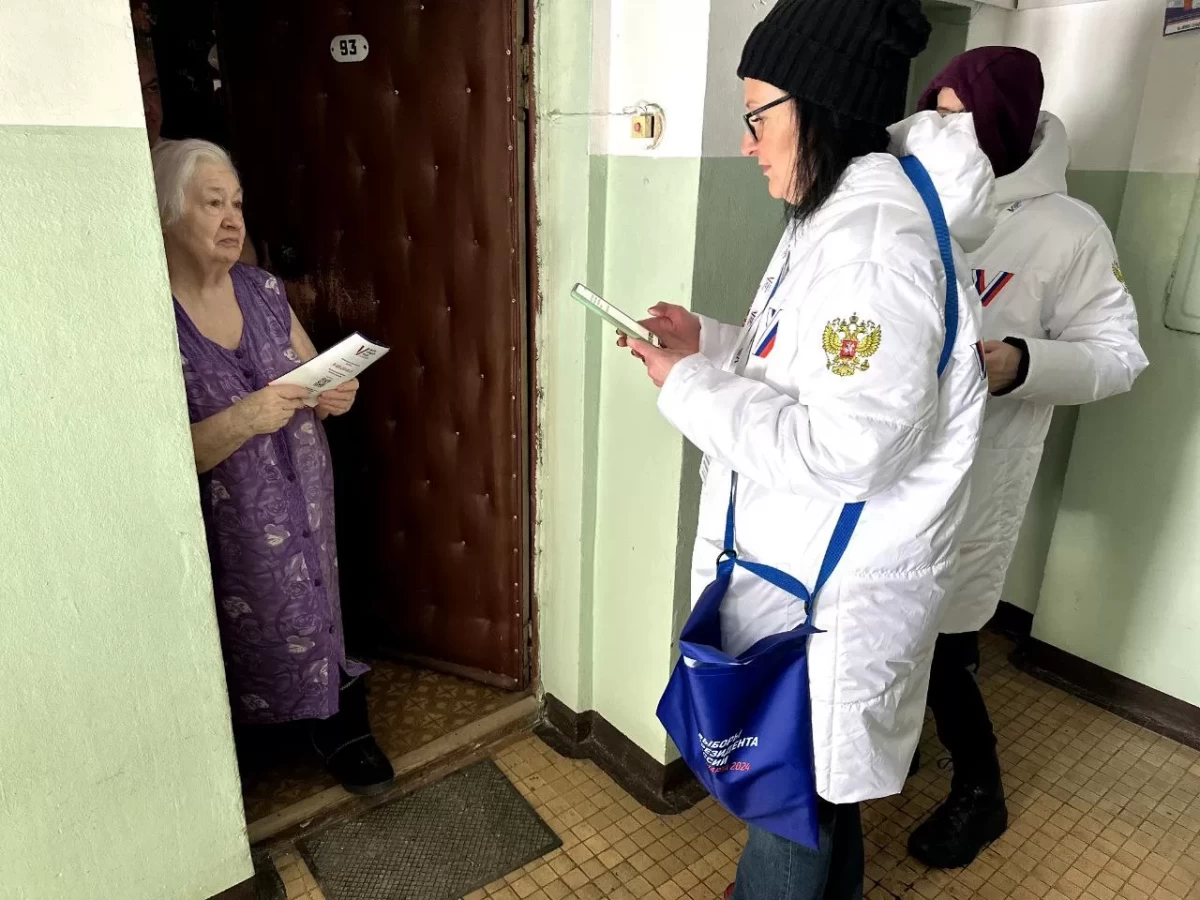 Информаторы Красногорска начинают кампанию поквартирного обхода избирателей